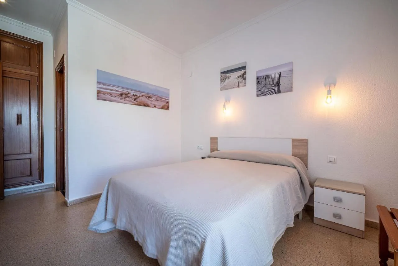 **  Hotel Solymar Isola Cristina Spagna